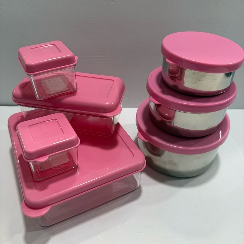 Like New 🩷Pottery Barn Kids Set/7pc Spencer Food Storage Containers -Pink